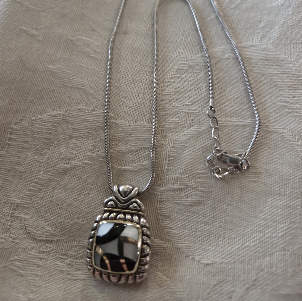 Asch Grossbardt Necklace with Onyx and MOP Inlay, SS & 18k, 18 Inches